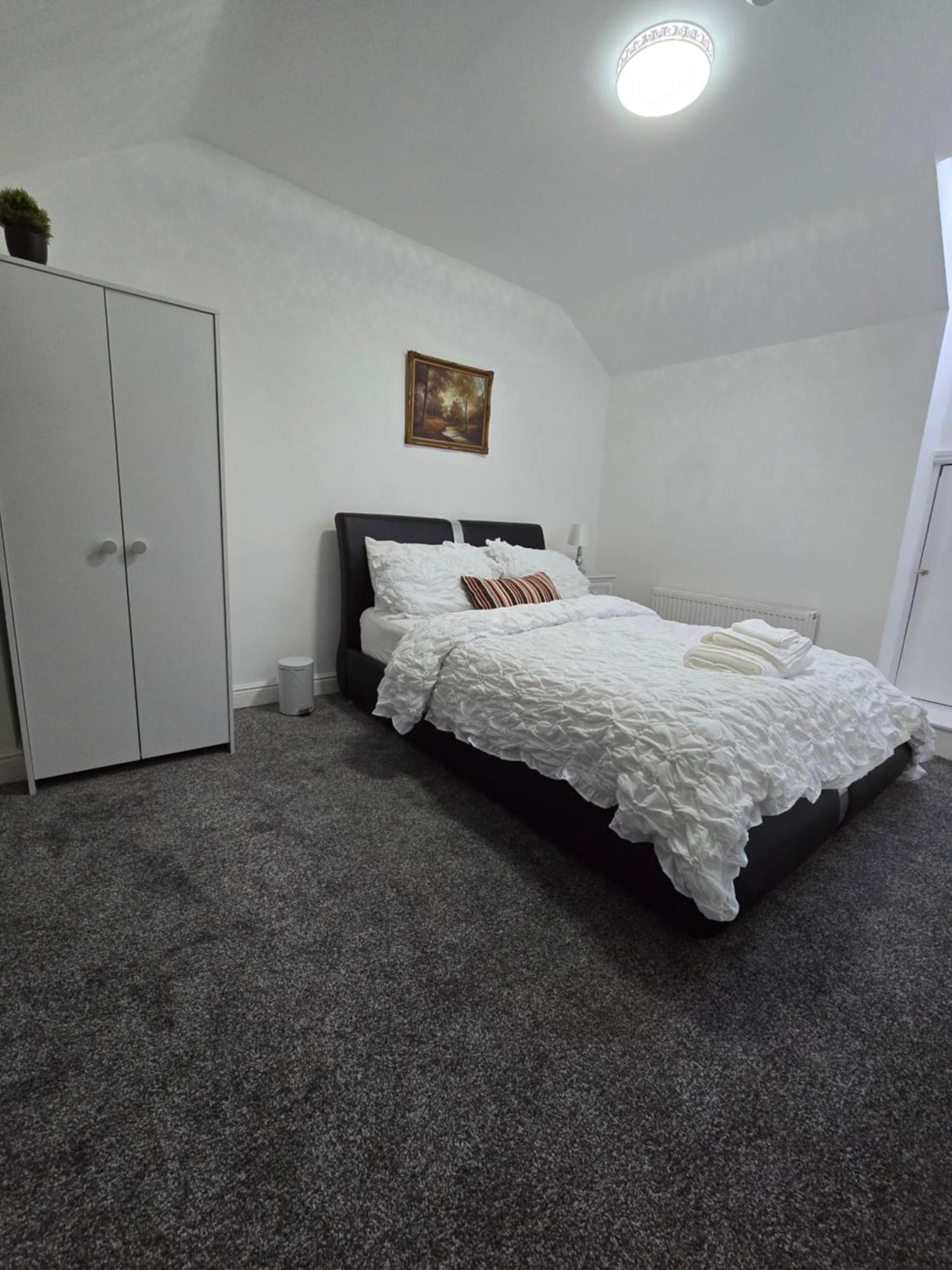 Realwood Homes Νότιγχαμ Εξωτερικό φωτογραφία